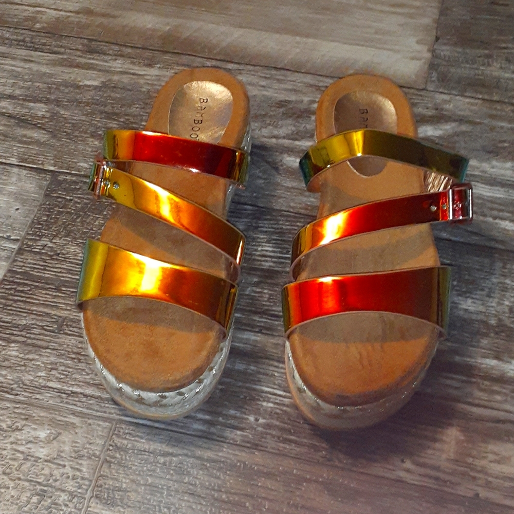 Brand new wedge sandal.